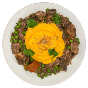 Red wine beef casserole with vegetable mash