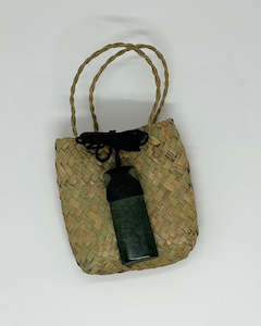 Greenstone - Pounamu  - Toki Medium