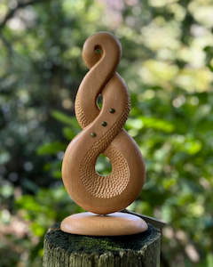 Kauri Sculpture - Pikorua - The Twist with Pounamu