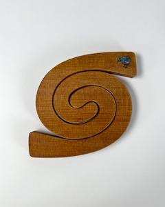 Homeware: Rimu Wooden Table Mat with Paua Shell - Kiwi