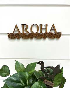 Kiwiana: Wall Sign Aroha - Natural