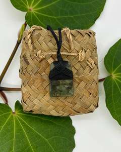 Bound Toki Pounamu | Greenstone Pendant - Small & Wide