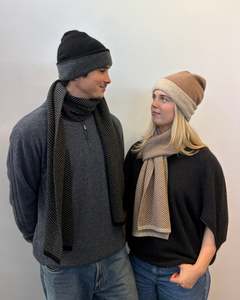 Textiles Accessories Linens: Possum Merino Unisex Reversible Beanie & Scarf Set