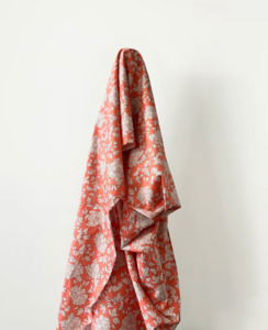 Deadstock Sale: Deadstock Sale: Apricot & White Botanical Print 100% Cotton 145 cm 115 gsm $12 pm