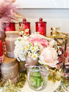 Christmas Collection: Peppermint Pink Posy