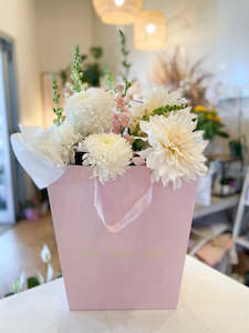 Dahlia Collection: Dahlia Signature Bag