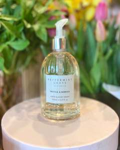 Candles: Freesia & Berries Hand & Body Wash