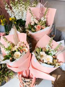 Apricot Charm