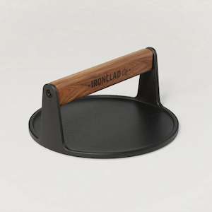 Kitchen Table 1: Ironclad - The Burger Press 18cm