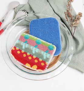 Cleaning: White Magic Scrubtastic Pot Scrubber
