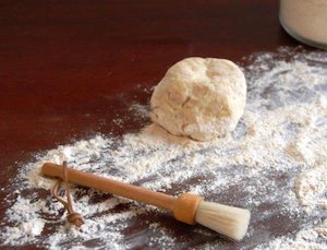 Natural Brushes: Wooden Pastry Brush
