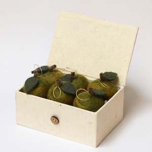 Muskhane - 6 Christmas Fruit Ornaments, Green Apples