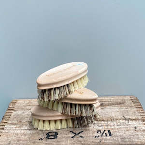 Natural Brushes: Vegetable Brush