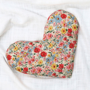 Amanda Alexander - Aromatherapy Heart Wheat Bag, Meadow