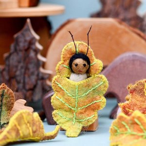 Tara Treasures - Felt Oak Leaf Baby