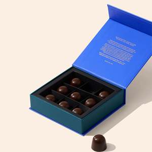 Bennetts - 9 Whole Roasted Hazelnut & Crispy Praline, Dark Chocolate