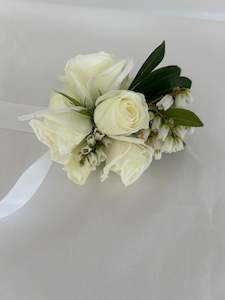 Ball corsage ~ wrist ribbon