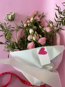 The Love Edit: A blush kiss