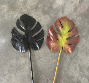 Products: Monstera Leaves theflowermerchant