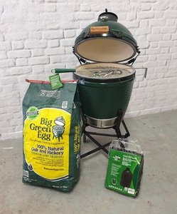 Big Green Egg Medium Bundle - The Four Saucemen