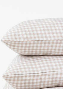 Lodge Size Pillowcases King: Gingham linen Pillowcases | Natural