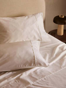 Hotel Luxury Bedding: Egyptian Cotton Grosgrain Sheet Set | Pure White
