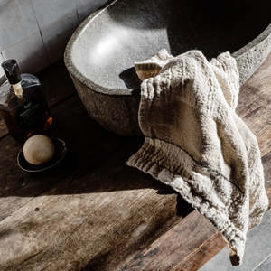 Bathroom: Hand Woven Linen Hand Towel | Natural