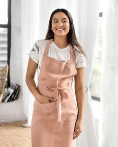 Kitchen Linen: Linen Apron – Pink
