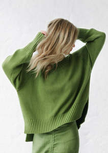 Boatneck Sweater | Pea