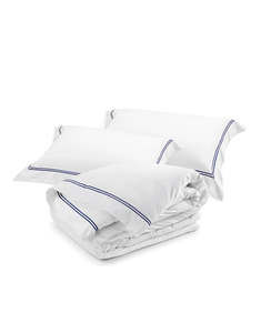 Hotel Luxury Bedding: Classique Tailored Duvet Cover Set | Navy