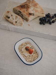 Serveware Trays: ENAMEL Pie Dish