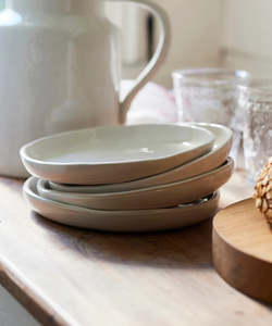 Rustic Stoneware Side Plate | Off White | 19.5cm