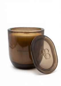 Bathroom: 400gm Candle - Black Oudh & Patchouli
