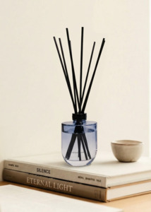 Bathroom: Reed Diffuser - Fresh Linen & Lilly