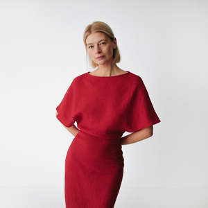 Dresses: The Nakko Linen Dress in Red