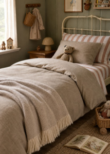 Cotton: Bramble Green Children's Duvet Cover | Pure Flax Linen