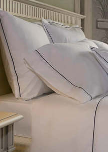 Majeste® Hotel Luxury Duvet Cover Set | Black Stitch