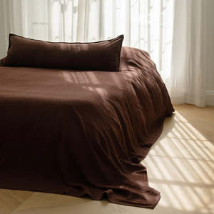 Quilts Bed Covers: Linen Bed Cover | Chocolate