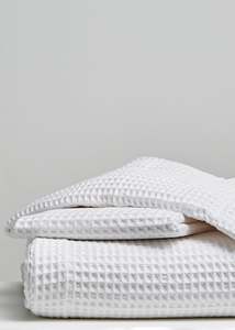 Waffle Blanket — White