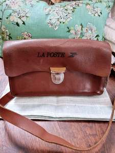 Products: La Poste bag