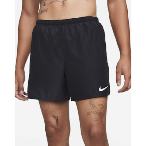 Nike Standard Fit 5 Inch Short Black M