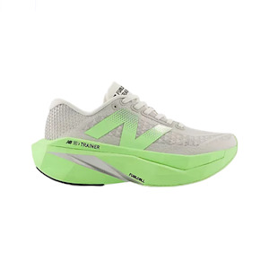 Womens Shoes: New Balance FuelCell SuperComp Trainer v3 (B Standard) Womens Light Grey/Lab Green