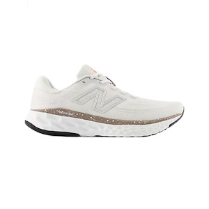 Womens Neutral Road Running Shoes: New Balance Fresh Foam Evoz v4 (B Standard) Womens Reflection
