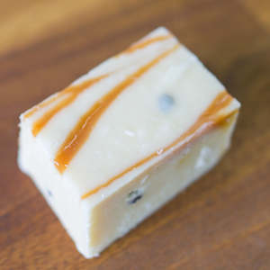 Fudge: Passionfruit & Caramel