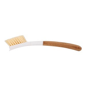 Laid Back Dish Brush