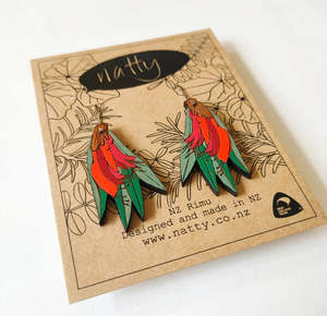 Jewellery And Glasses: Harakeke Earrings by Natty