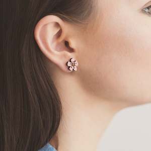 Pretty Manuka Flower Studs by Natty