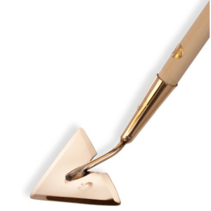 Bronze Garden Tools: COR Heart Shaped Dutch Hoe