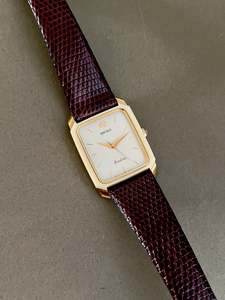 Birth Year Watches 1986: Seiko Two Tone Tank Ceramic Case Woman's Watch