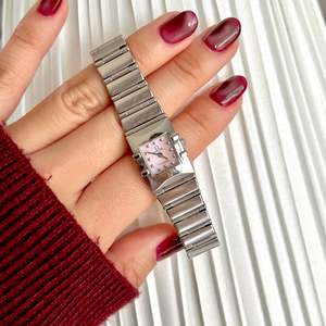 Omega Constellation Quadra Pink Mother of Pearl Dial Women's Watch